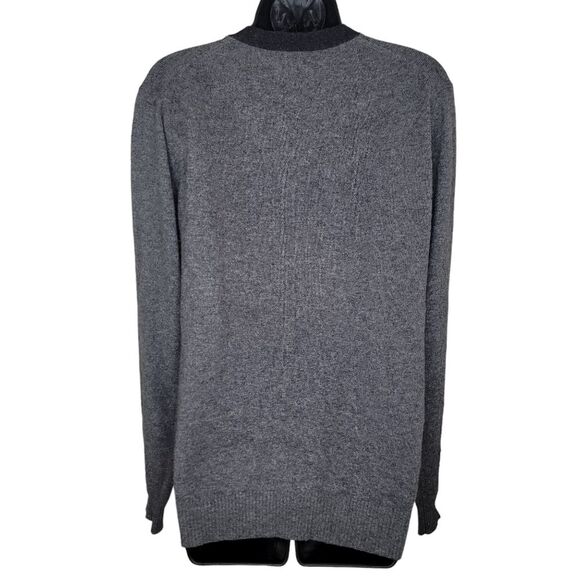 Neiman Marcus Boyfriend Cahmere cardigan sweater size Medium - Picture 2 of 6